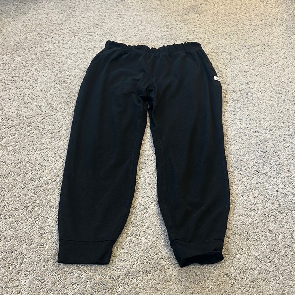 Vuori Black Track Pants with Elastic Waistband and Cuffs